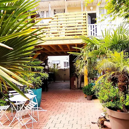 Lejlighed Les Altheas In By Interhome