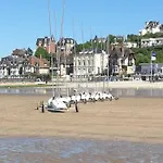 Appartement Les Altheas In By Interhome