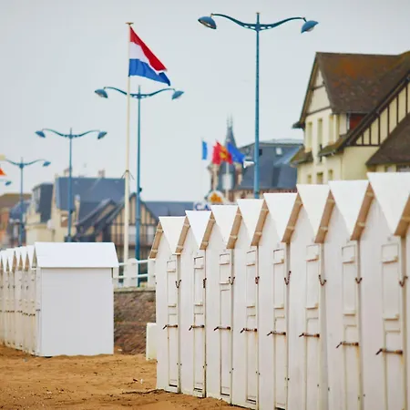 Les Altheas In By Interhome Апартаменты